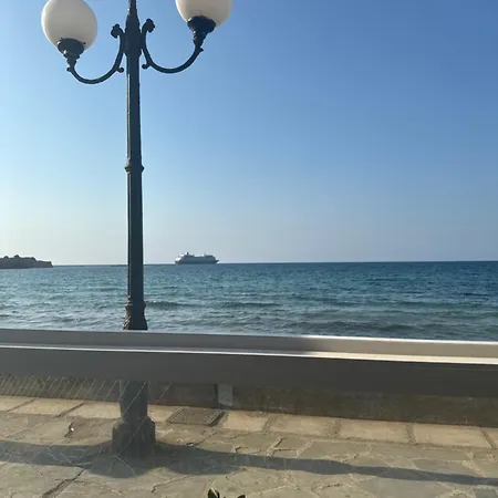 The Athena Apartment, Chania Seaside Apartamento *
