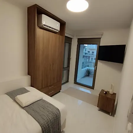 The Athena Apartment, Chania Seaside *