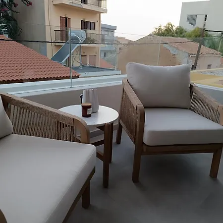 The Athena Apartment, Chania Seaside Appartement La Canée