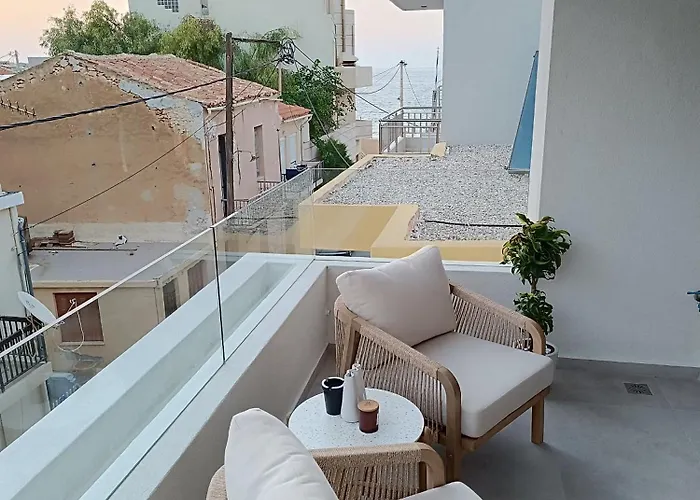 The Athena Apartment, Chania Seaside *