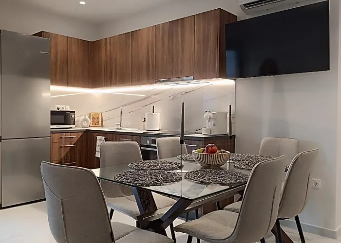 아파트 The Athena Apartment, Chania Seaside 하니아